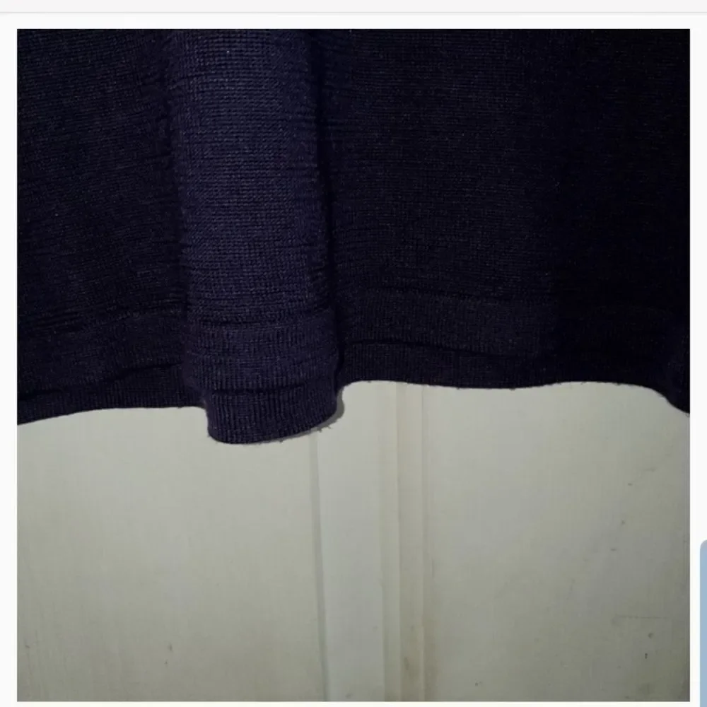 Valerie Stevens petites 100% silk sweater - Picture 6 of 7